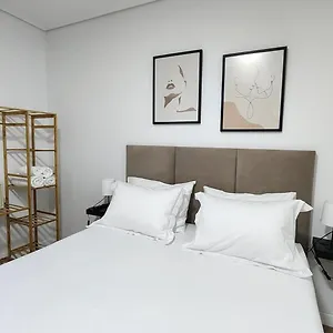 Apartment 3s -sea-sun-sky-, Sarande
