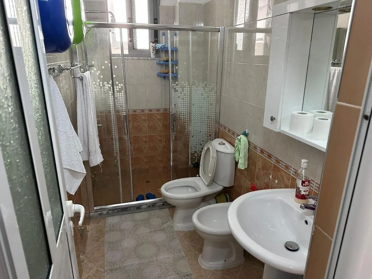 Taulant Apartment Sarande 0*,