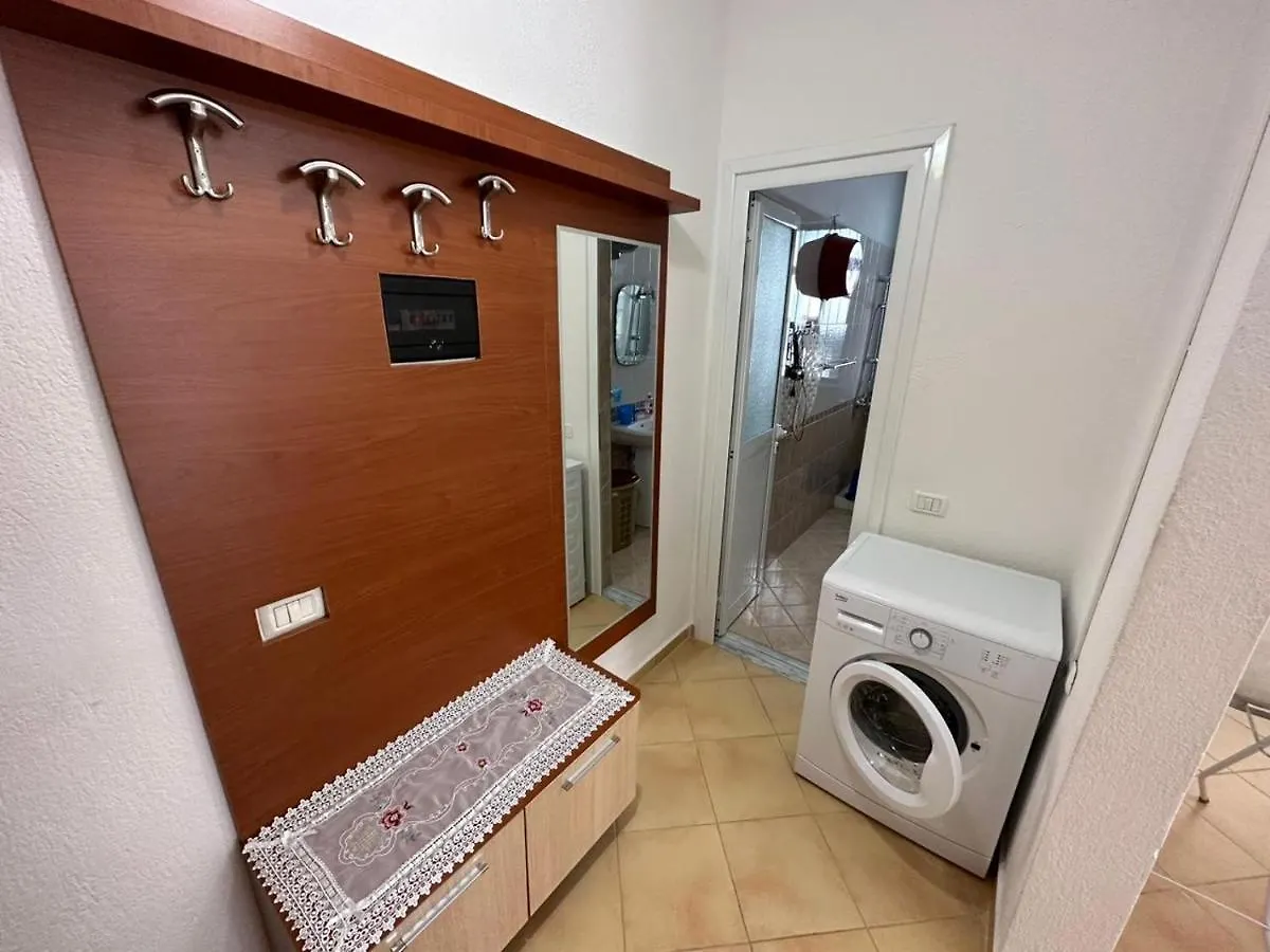 Taulant Apartment Sarande 0*,  Albania
